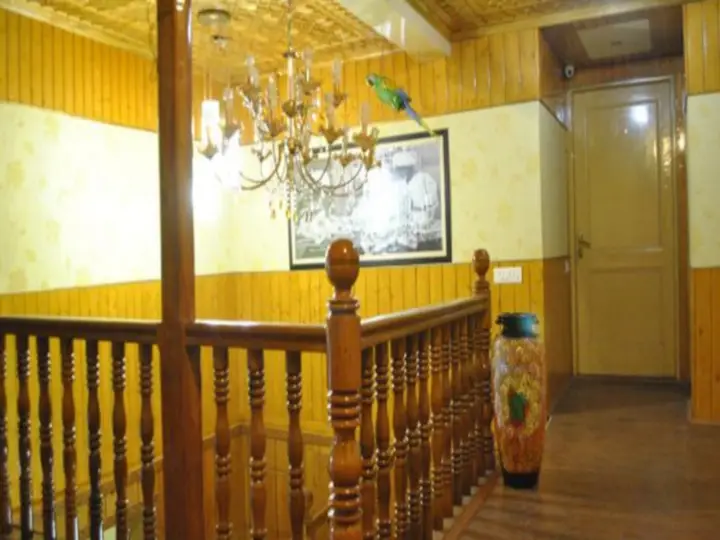 carousel image 3