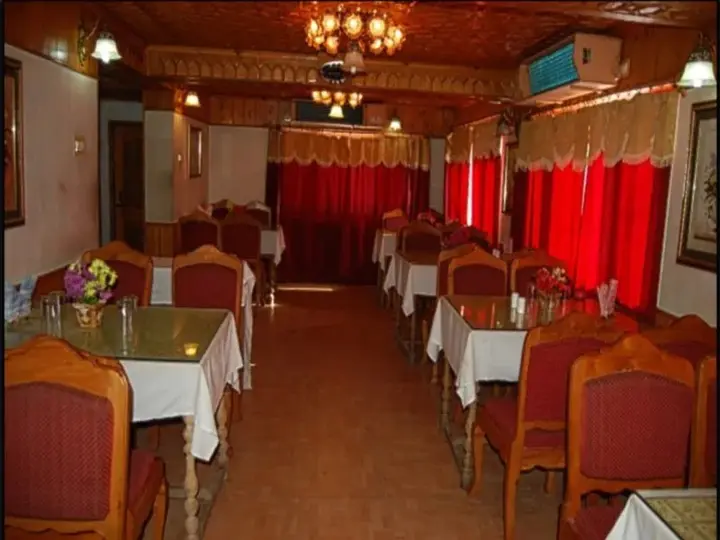 Гульмарг: Hotel Khaleel Palace