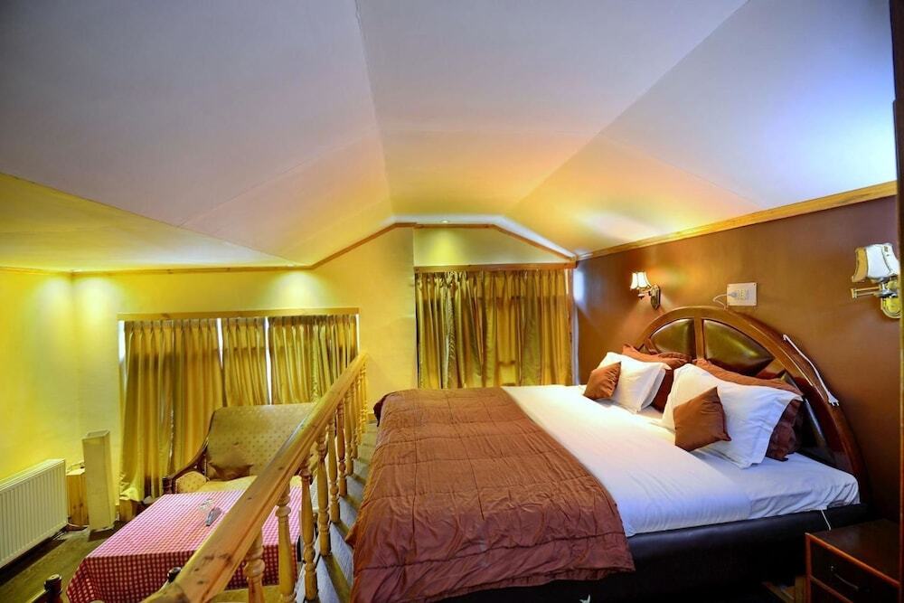 Гульмарг: Hotel Pine Palace Resort