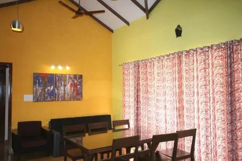 Игатпури: JenJon Holiday Resort - Igatpuri