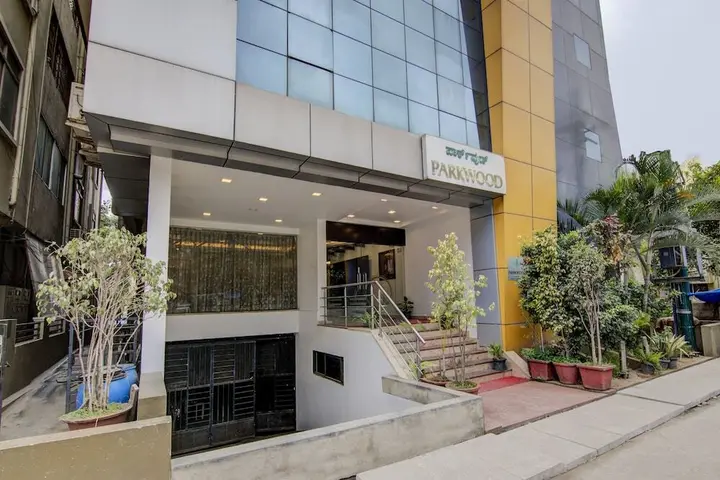Бангалор: Parkwood Suites