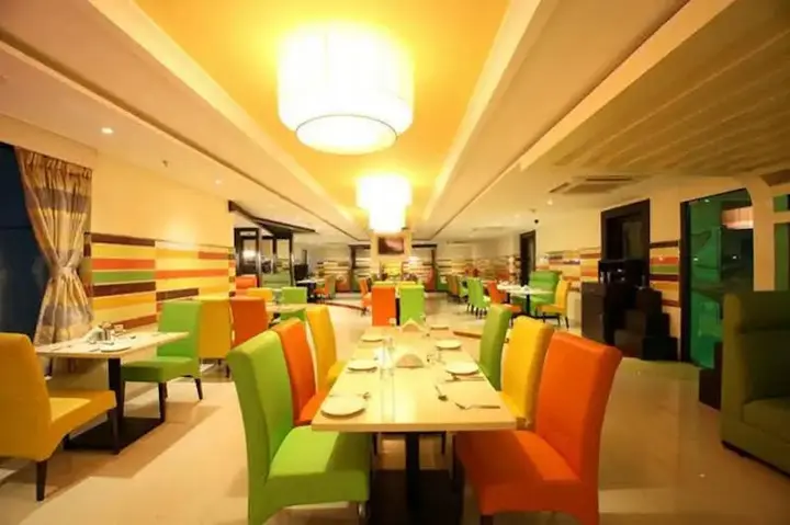 Секундерабад: United 21 Hotel - Hyderabad