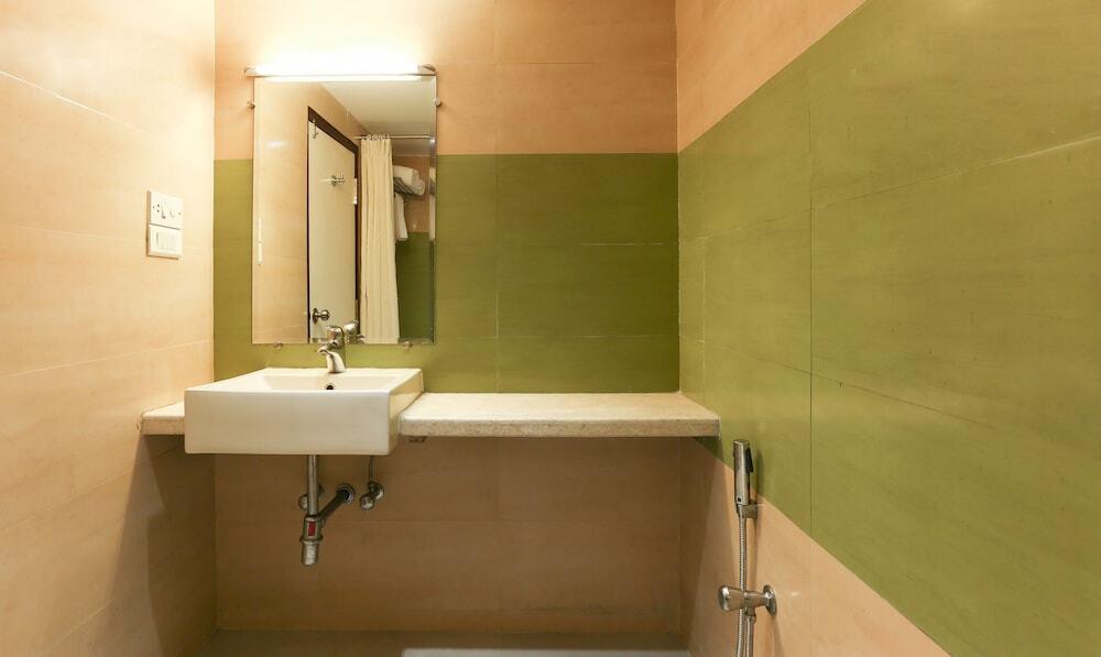 Секундерабад: United 21 Hotel - Hyderabad