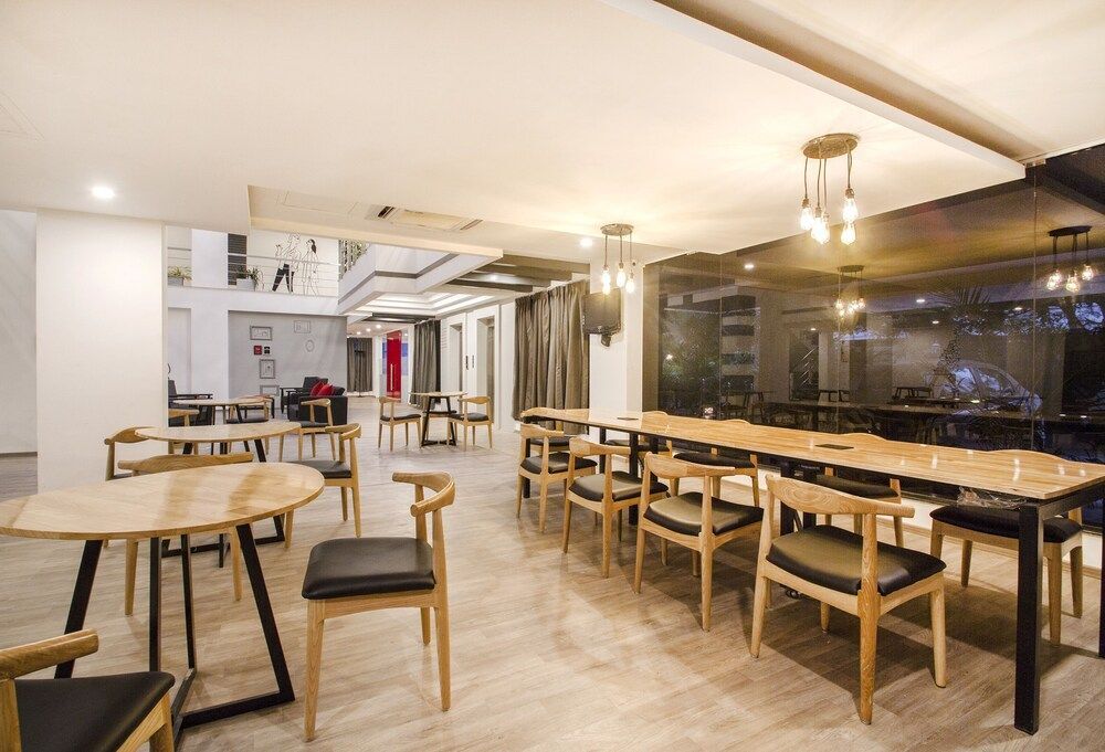 Хидерабад: Monday Hotels Hitec City