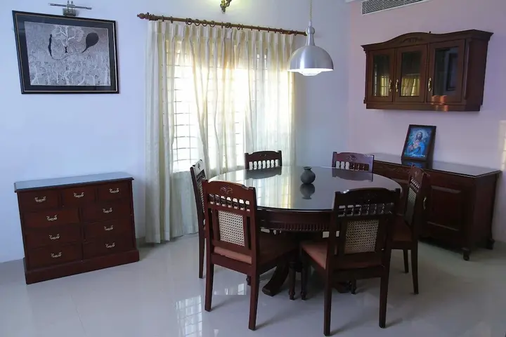 Коччи: Fortbeach Service Apartments