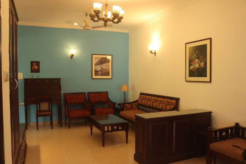 Коччи: Fortbeach Service Apartments