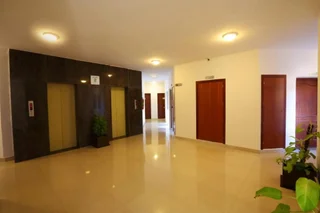 Бангалор: Crest Executive Suites