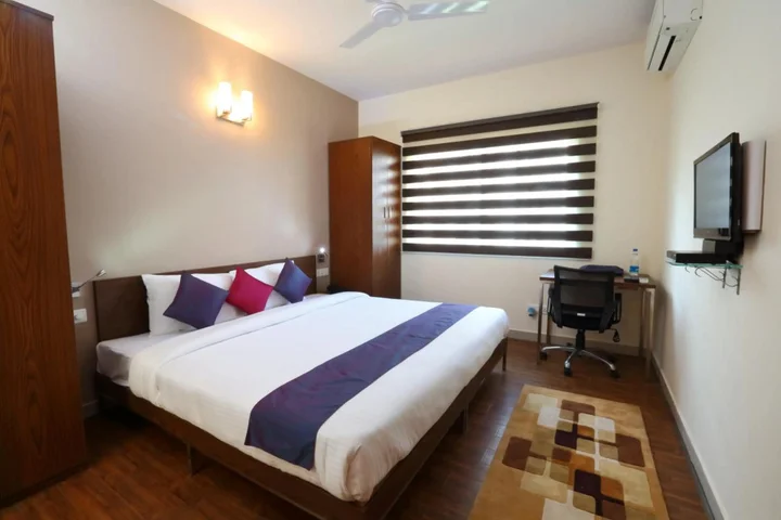 Бангалор: Crest Executive Suites
