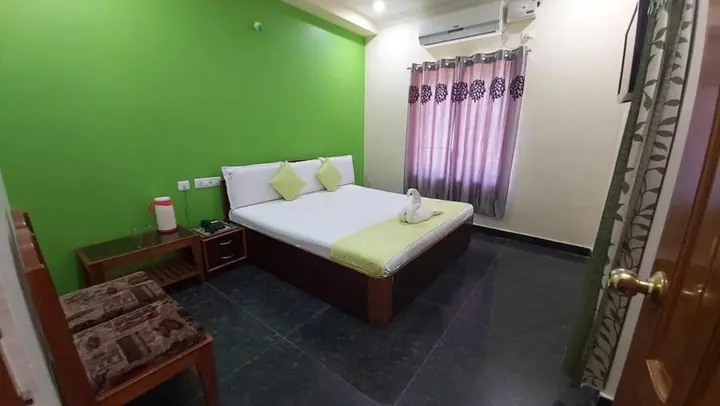 Шрикалахасти: Hotel KSR Grand