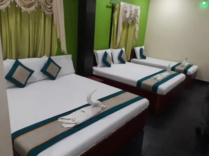 Шрикалахасти: Hotel KSR Grand