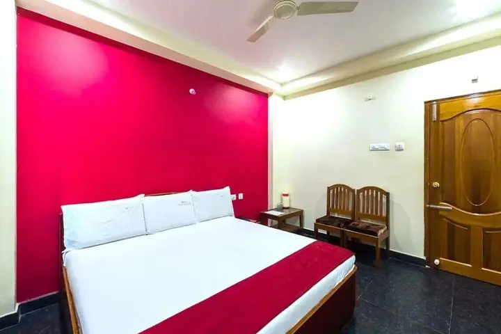 Шрикалахасти: Hotel KSR Grand