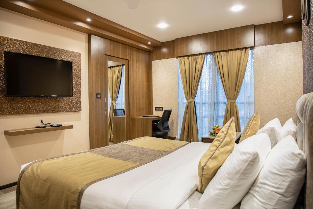 Гувахати: Hotel Rajmahal