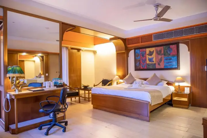Гувахати: Hotel Rajmahal