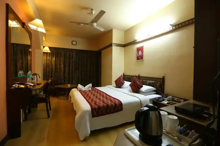 Гувахати: Hotel Rajmahal