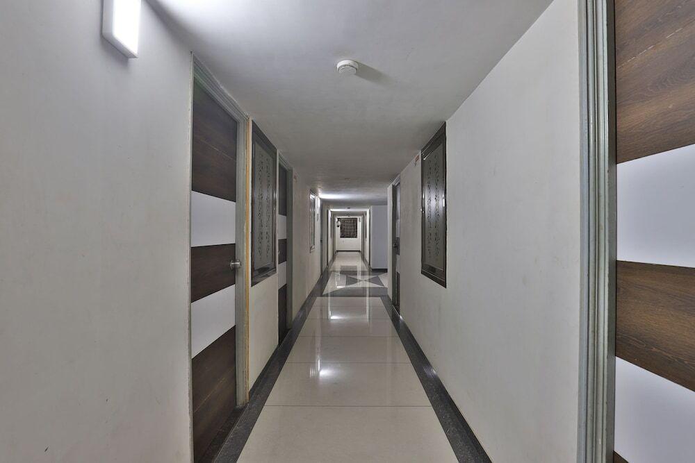 Вадодара: OYO 11543 Hotel Panchsheel