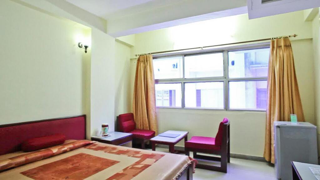 Вадодара: Siddharth Palace Hotel