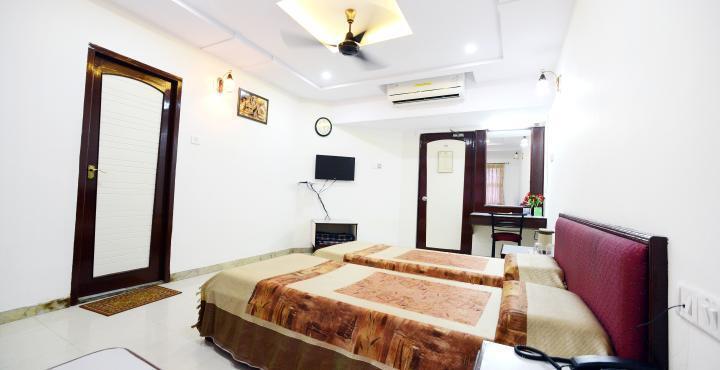 Вадодара: Siddharth Palace Hotel