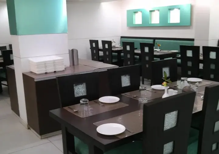 Вадодара: Hotel Jalsagar