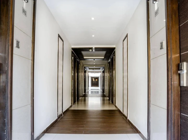 Вадодара: Hotel Tansha Comfort Regency
