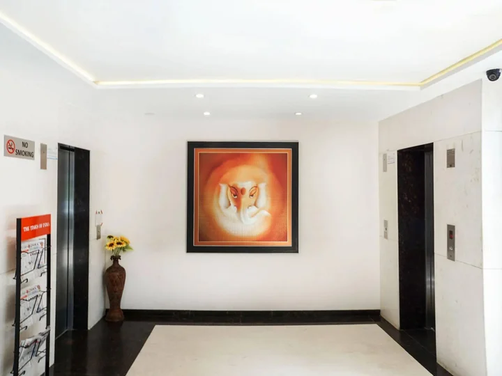 Вадодара: Hotel Tansha Comfort Regency