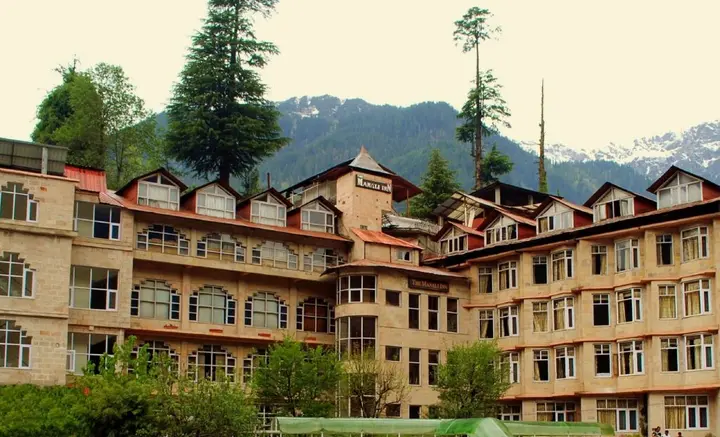Манали: Bravia Hotel Manali Inn