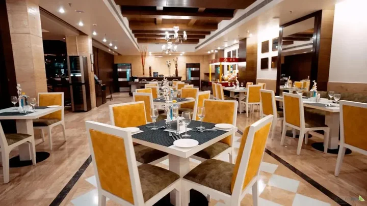 Джайпур: Leisure Inn Grand Chanakya
