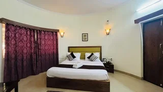Гора Абу: Silver Oak Country Yard Resort