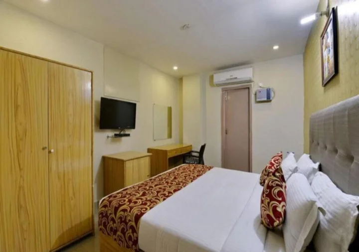 Патна: FabHotel New Buddha Inn