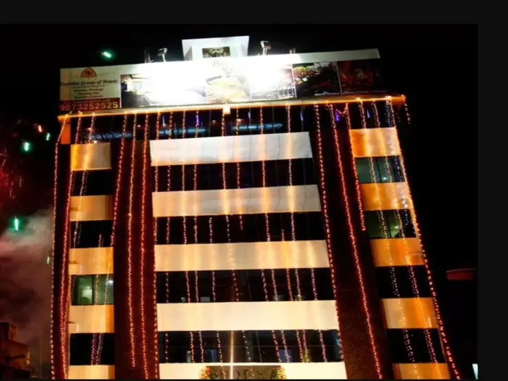 Патна: FabHotel New Buddha Inn
