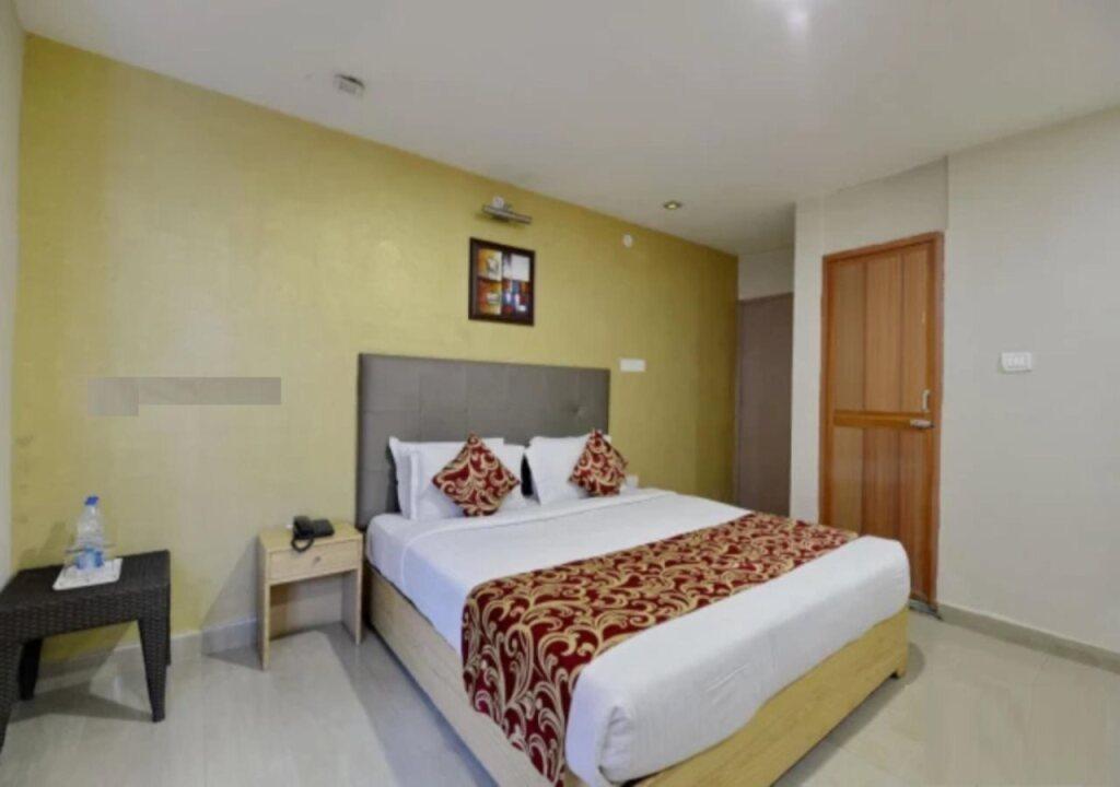 Патна: FabHotel New Buddha Inn