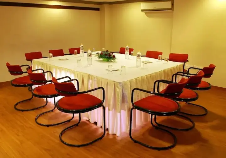 Кондотти: Manuelsons Malabar Palace