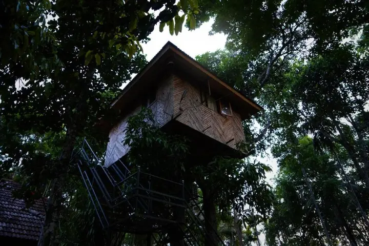 Султан-Батери: Hiliya Resort - Hostel