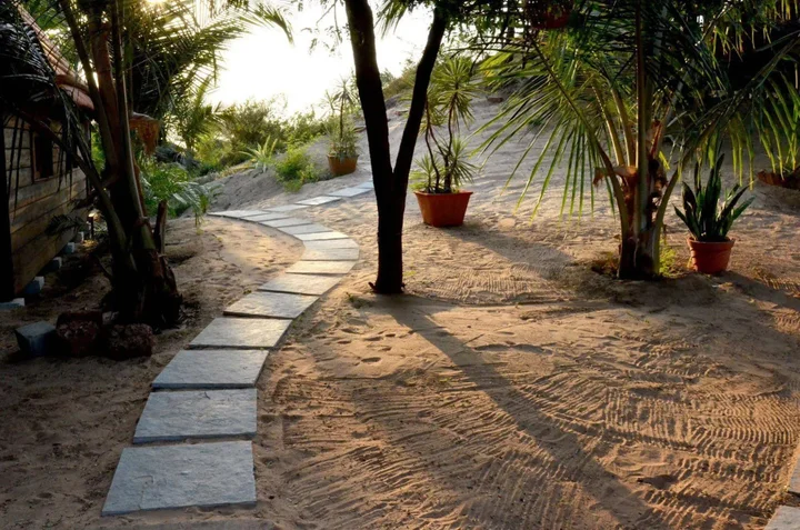 Калангут: Little India Beach Cottages
