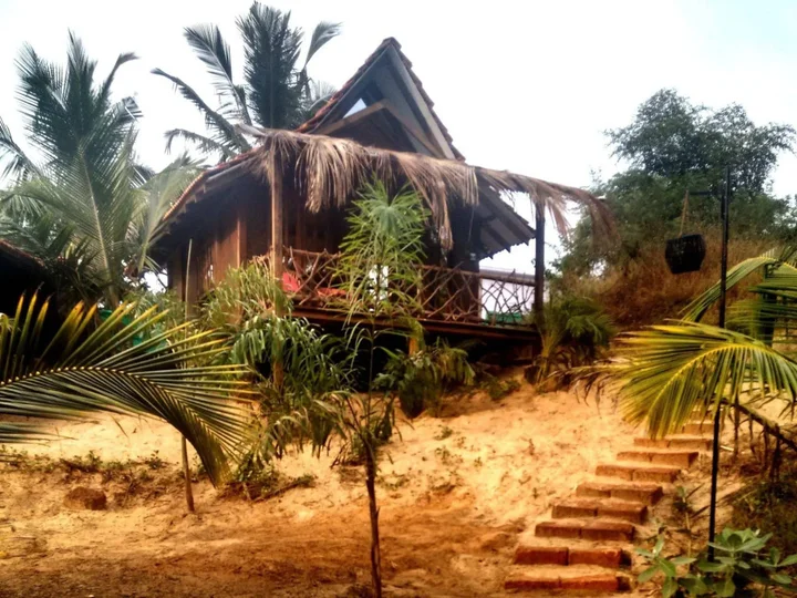 Калангут: Little India Beach Cottages