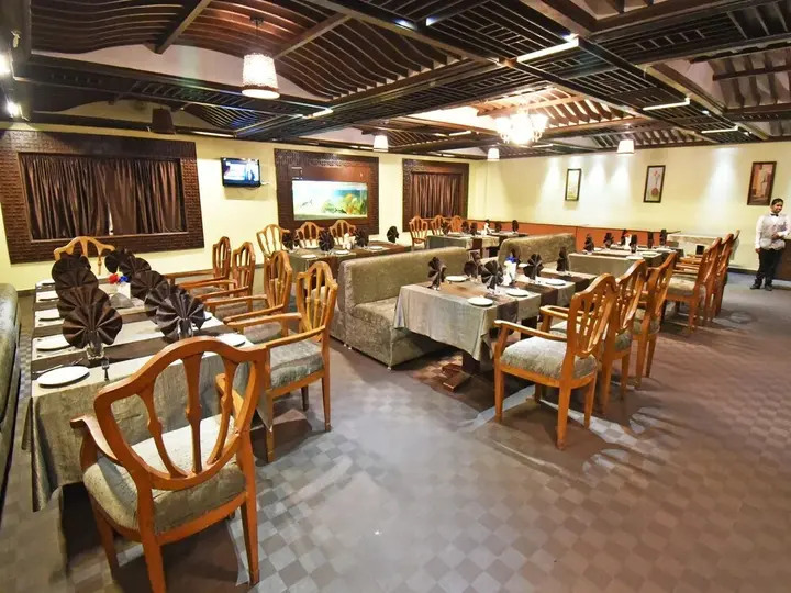 Райпур: Hotel Grand International