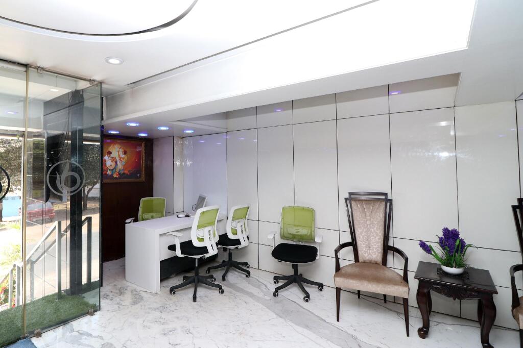 Джамшедпур: Capital O 3194 Hotel Dayal International