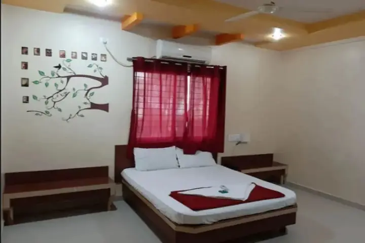 Ширди: Hotel Sai Aditya