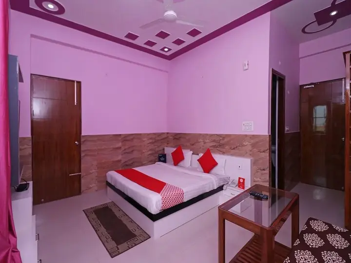 Матхура: Hotel Raj Palace