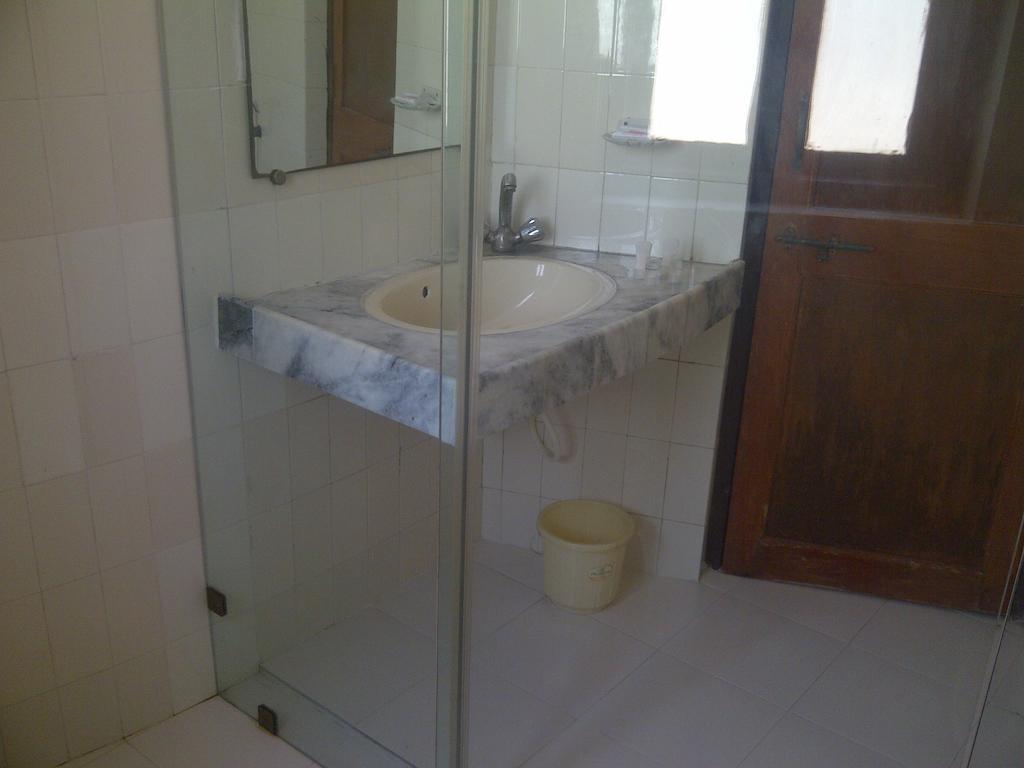 Бхудж: Kutch Safari Resort