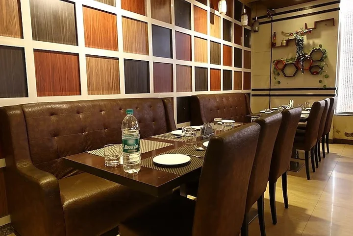 Бахадрабад: Hotel Vinayak Grand