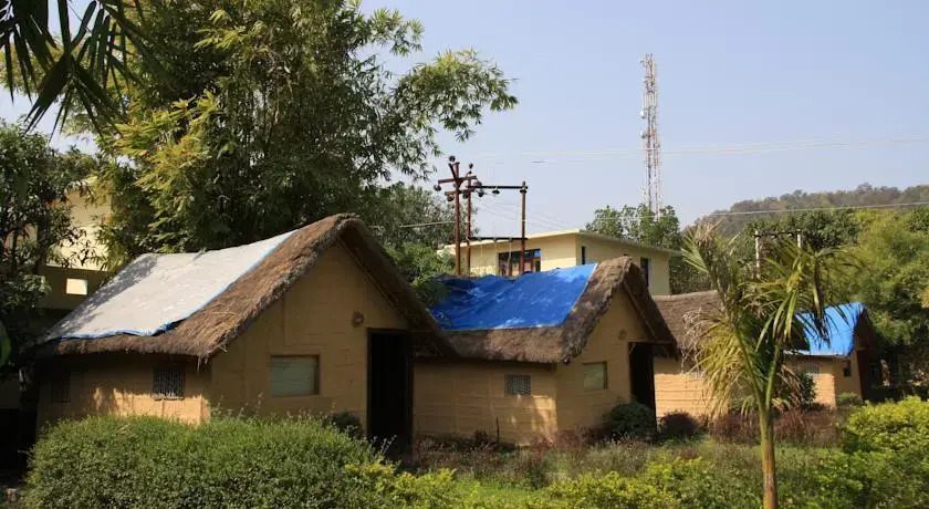 Наинитал: United 21 Wildlife Resort