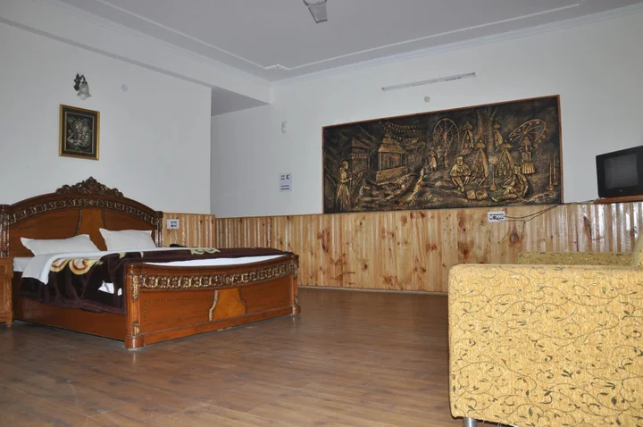Касоль: Hotel Royal Palace