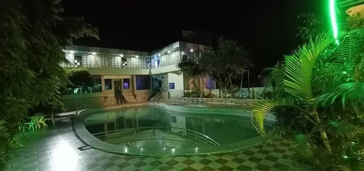 Кангра: Hotel The Woodz