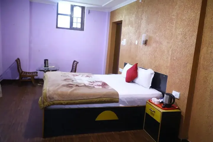 Кангра: Hotel The Woodz