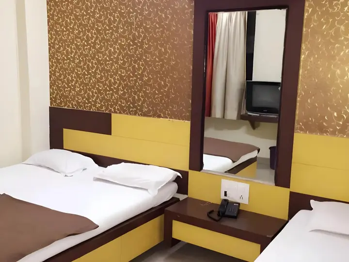 Ширди: Hotel Disha Palace