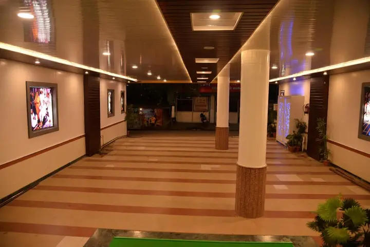 Ширди: Hotel Disha Palace