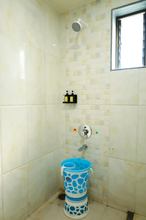 Ширди: Hotel Sai Bansi