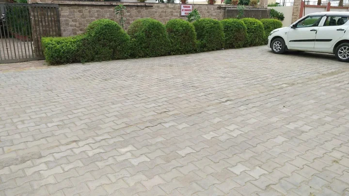 Агра: Hotel Karan Vilas