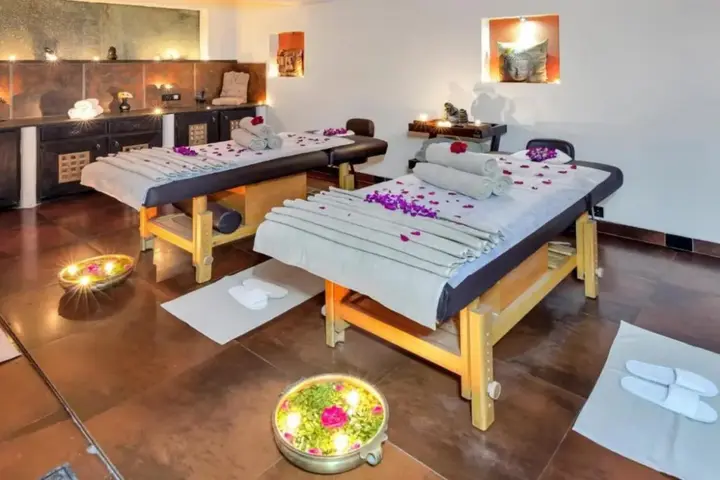 Олд-Махабалешвар: Saj Resort