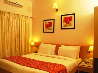 Лонавала: United 21 Retreat, Lonavala